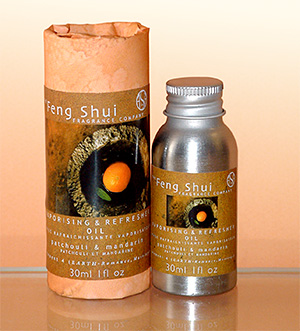 Feng Shui Fragrance Company Earth Vaporising Oil photograph